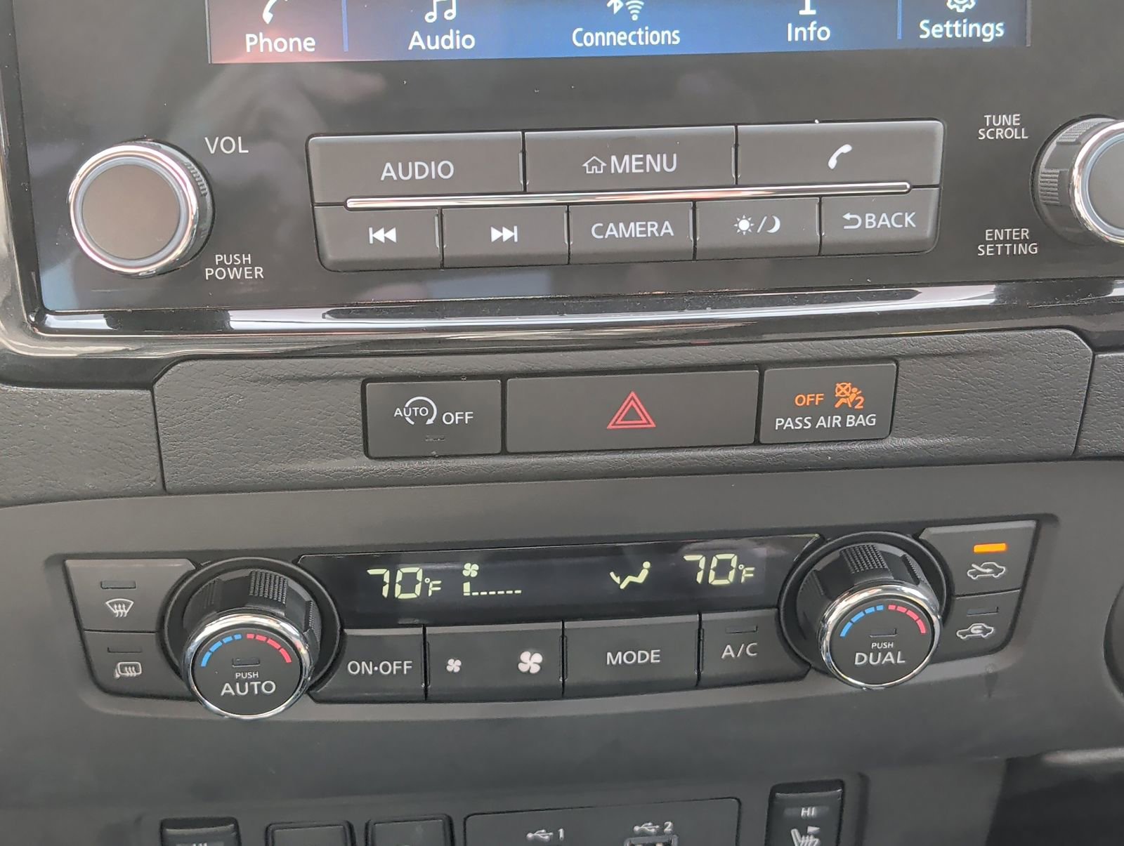 Used 2024 Nissan Frontier SV w/ SV Convenience Package image 20