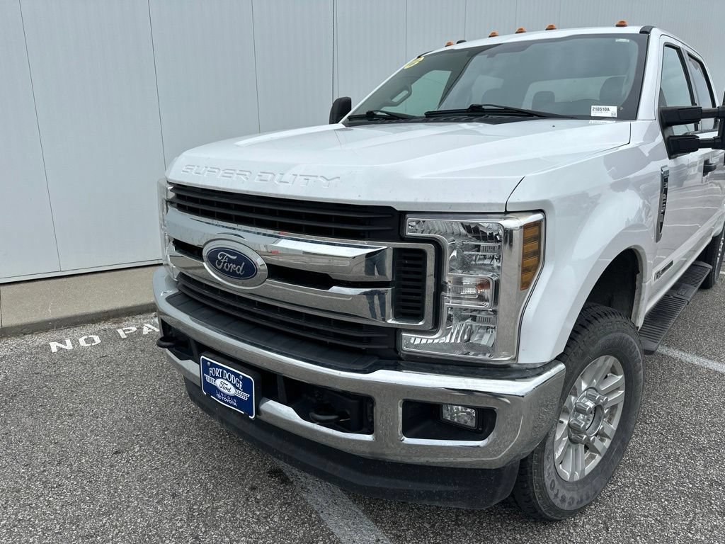 Used 2019 Ford F250 XLT w/ XLT Value Package AWD/4WD image 2