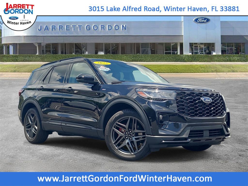 Used 2025 Ford Explorer ST-Line w/ Premium Package AWD/4WD image 1