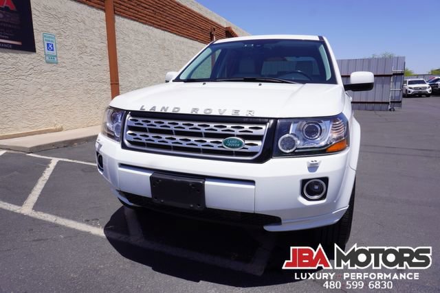 Used 2015 Land Rover LR2 HSE LUX image 20