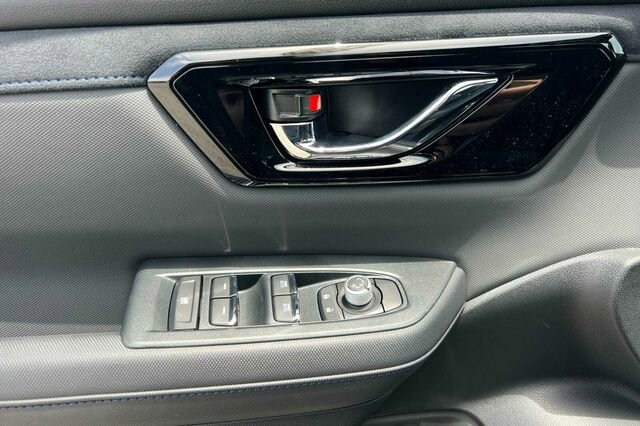 New 2025 Subaru Forester Limited w/ Protection Package (1PH) image 11