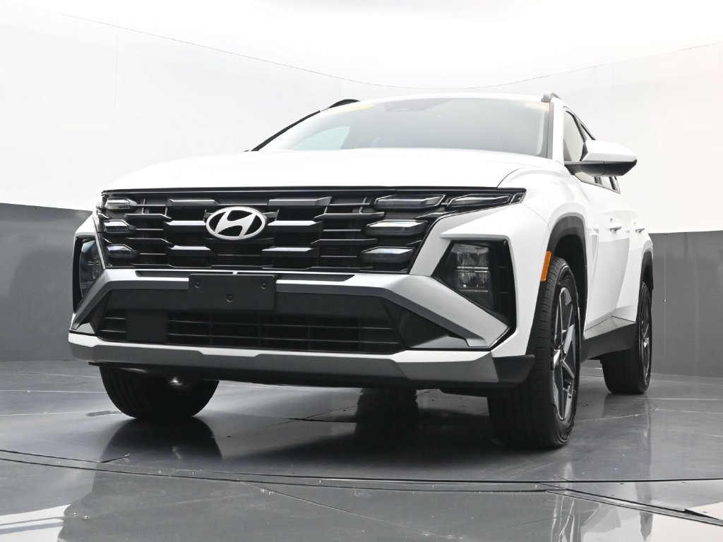 Certified 2025 Hyundai Tucson SEL AWD/4WD image 28