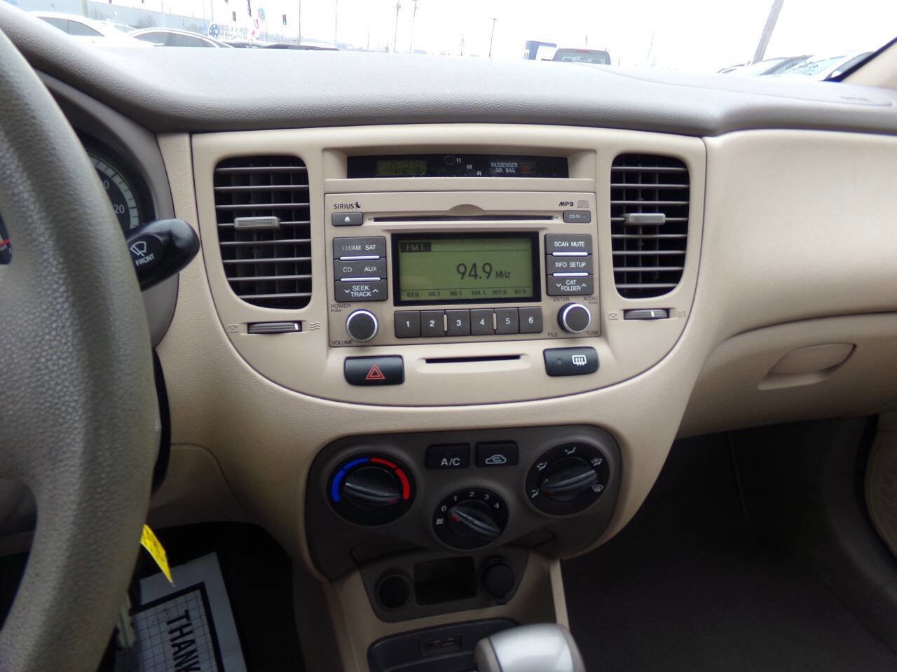 Used 2009 Kia Rio LX w/ PWR Pkg image 9