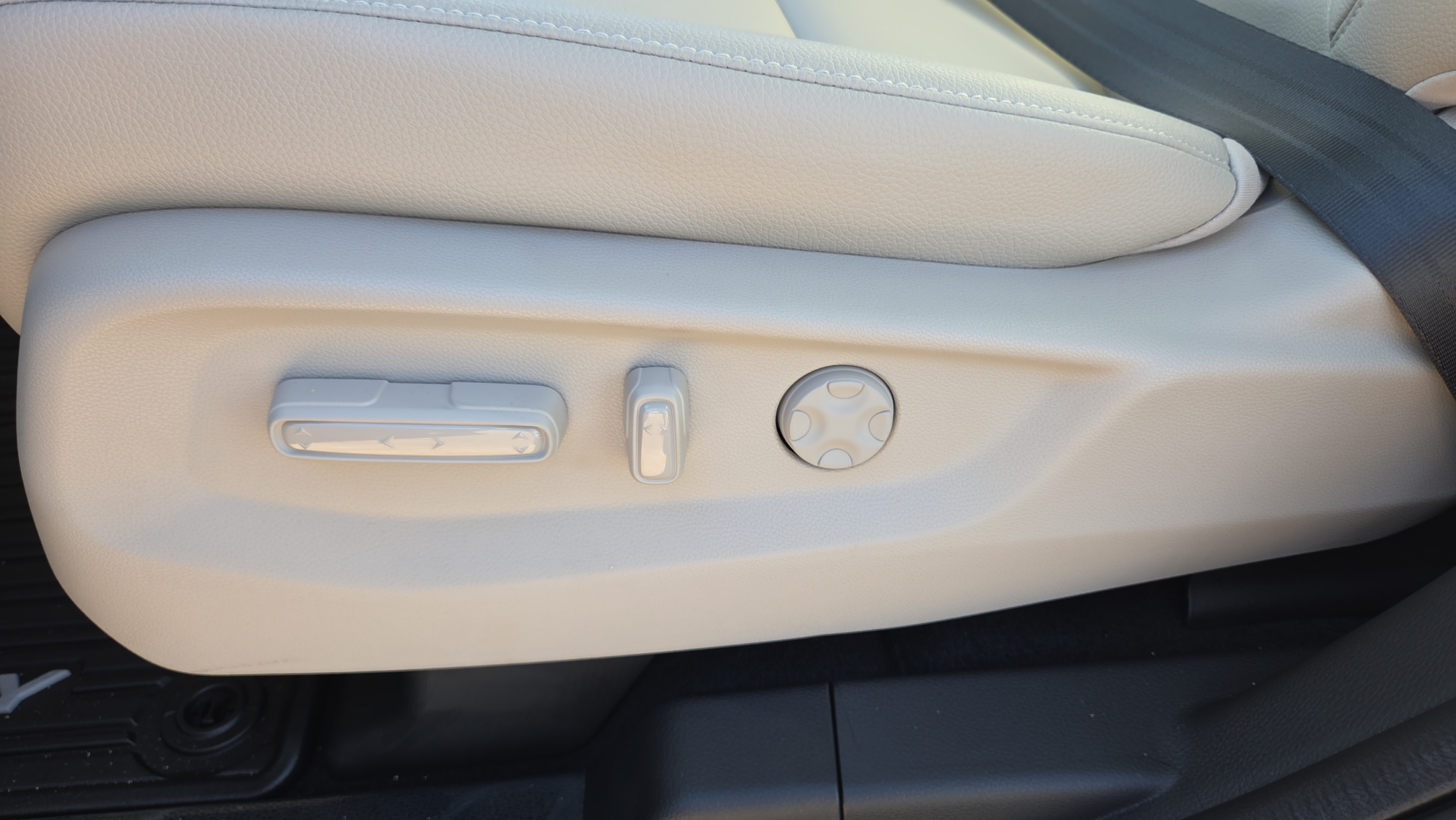New 2026 Honda Odyssey EX-L image 10