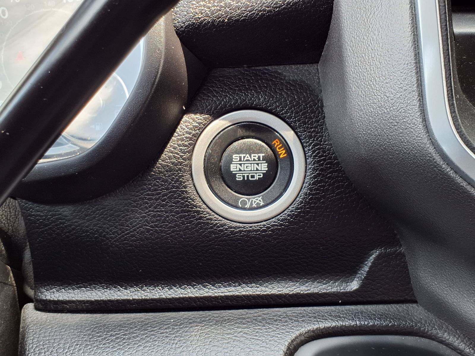 Used 2024 RAM 3500 Big Horn AWD/4WD image 14
