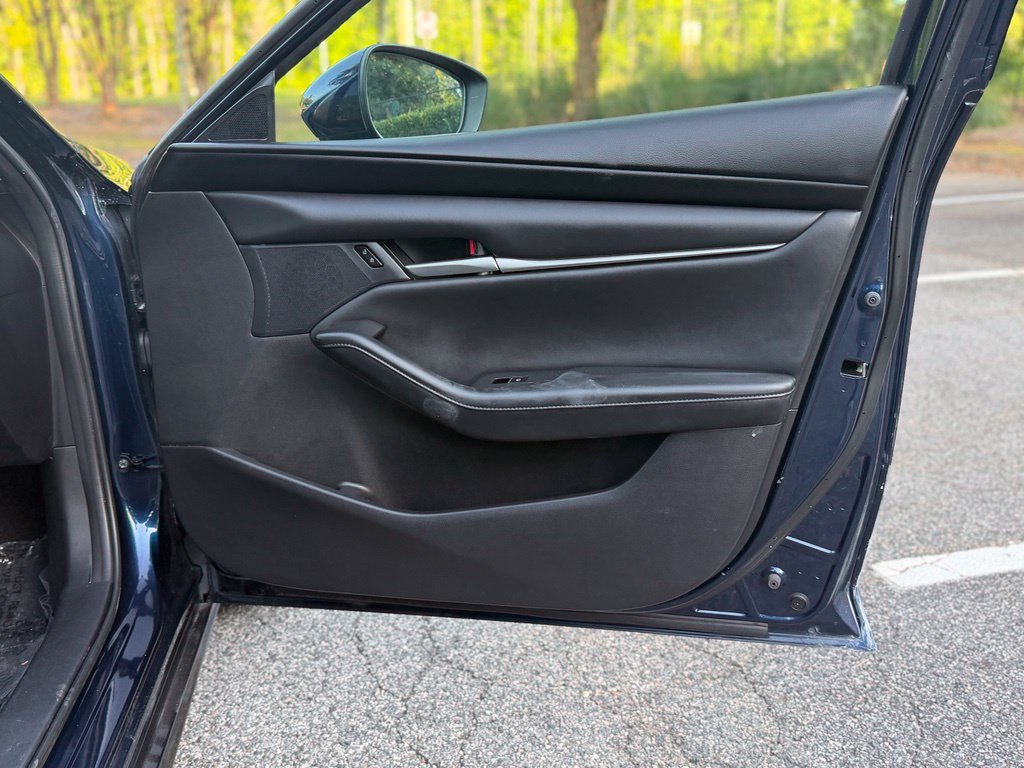 Used 2022 MAZDA MAZDA3 s FWD image 14