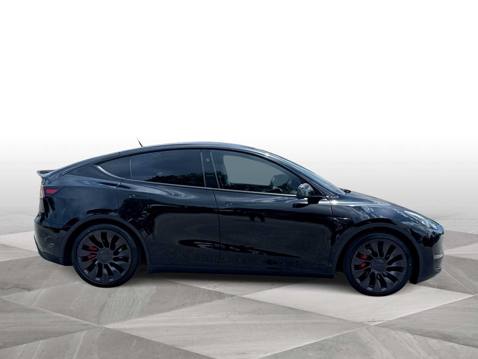 Used 2024 Tesla Model Y Performance AWD/4WD image 9