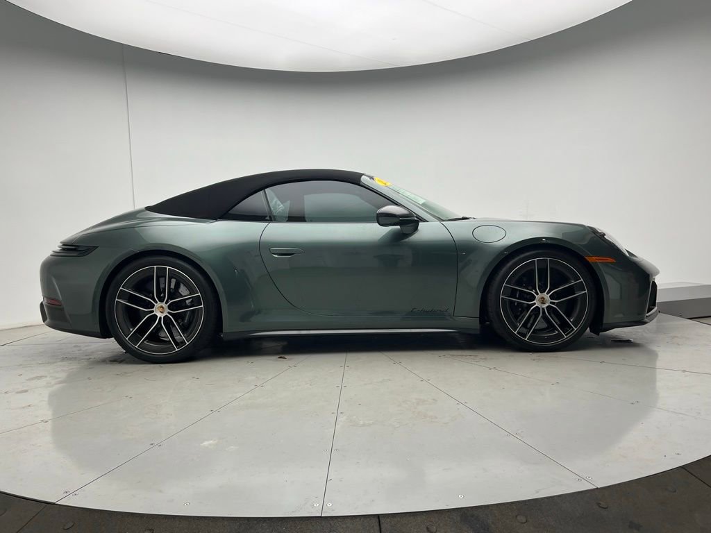 Used 2025 Porsche 911 Carrera 4 GTS image 34