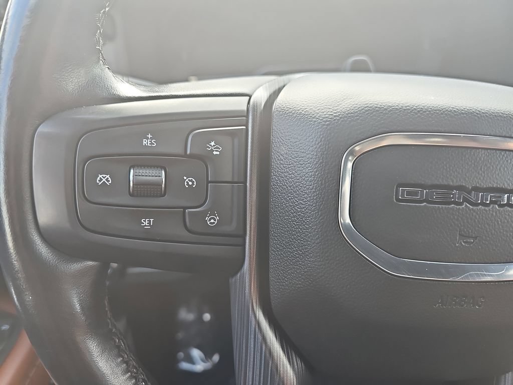 Certified 2023 GMC Yukon XL Denali Ultimate w/ LPO, Floor Liner Package AWD/4WD image 22