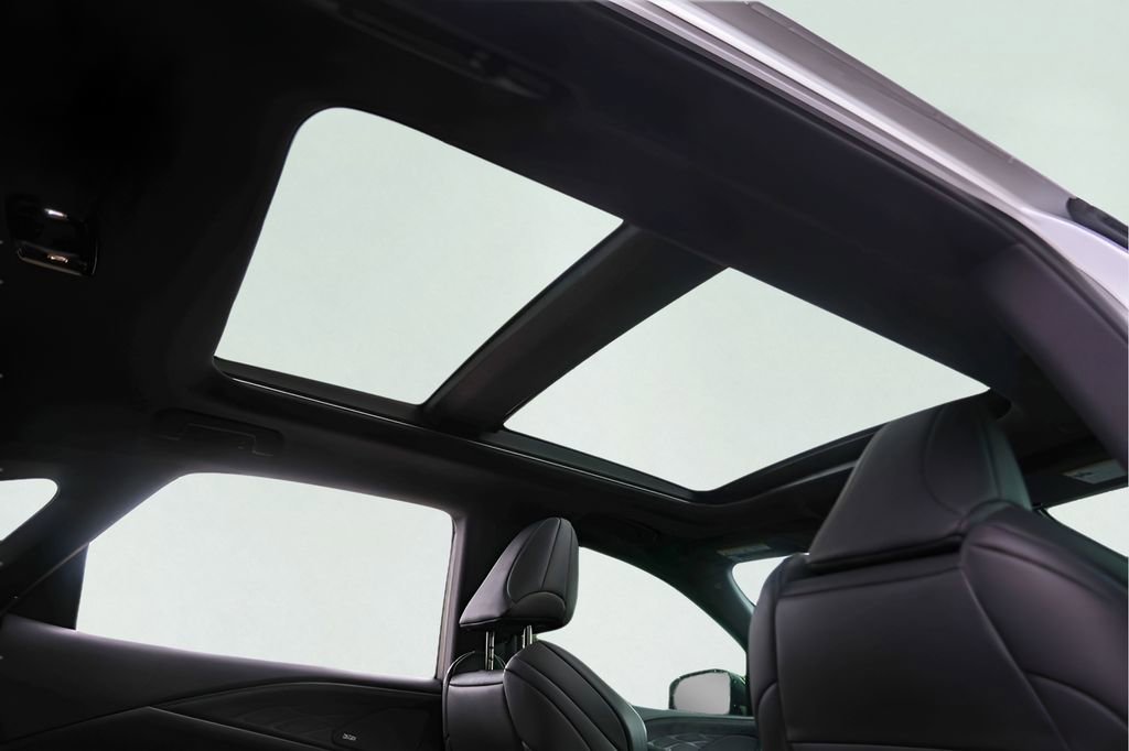 Used 2024 Lexus RX 500h F Sport w/ Convenience Package image 35