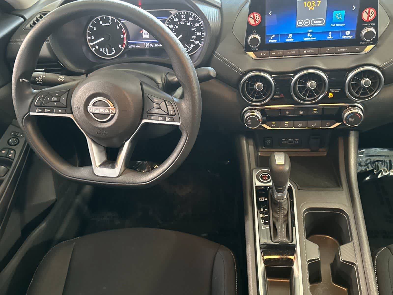 Used 2025 Nissan Sentra SV FWD image 15