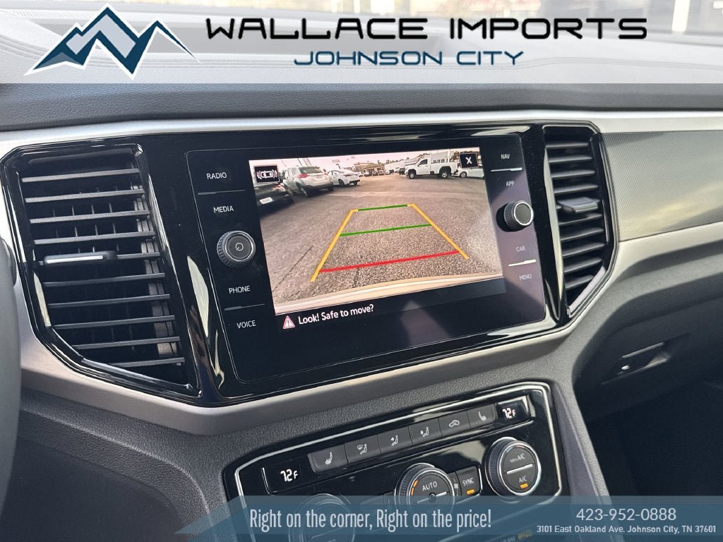 Used 2022 Volkswagen Atlas Cross Sport SEL AWD/4WD image 26