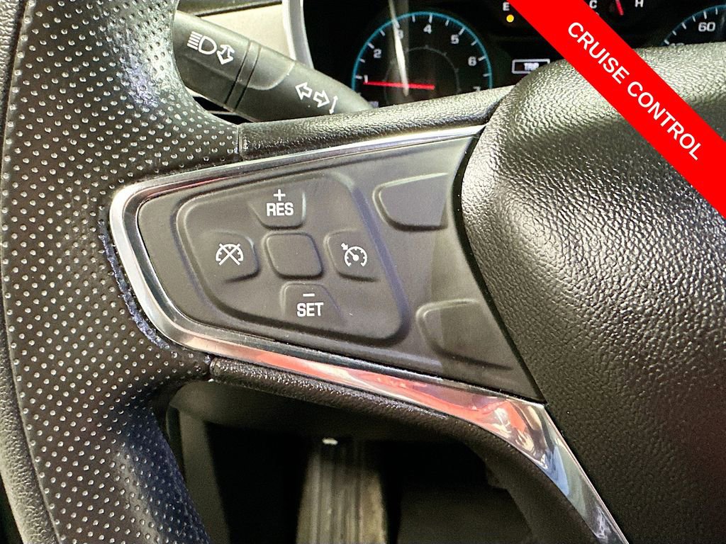 Used 2019 Chevrolet Equinox LS image 32