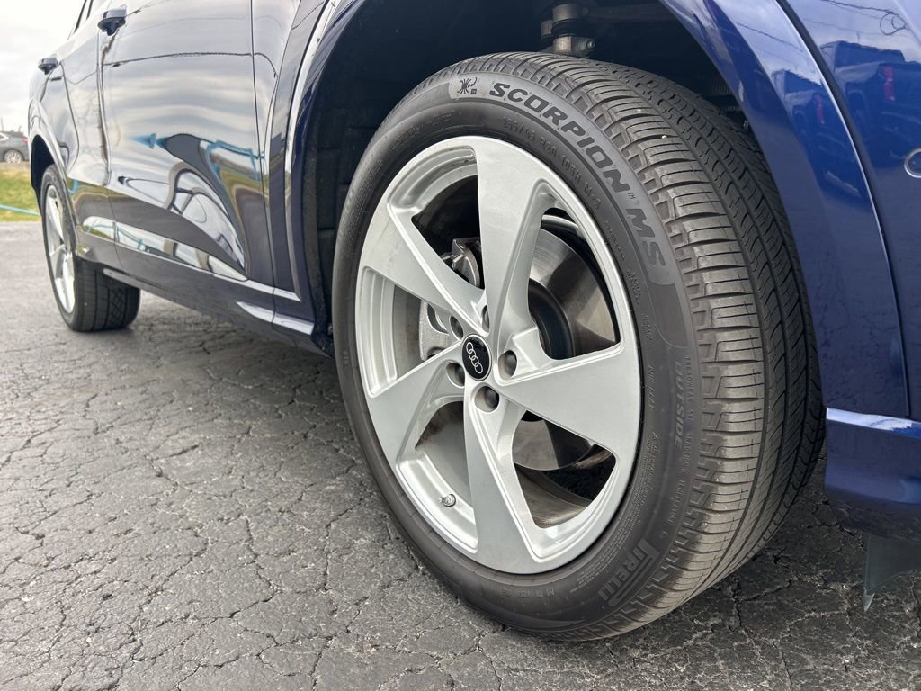 Used 2025 Audi Q5 Premium Plus image 10