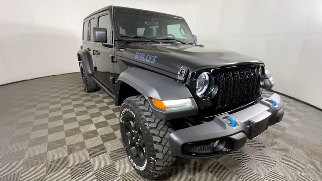 Used 2023 Jeep Wrangler Unlimited w/ 8.4" Radio Group AWD/4WD image 13