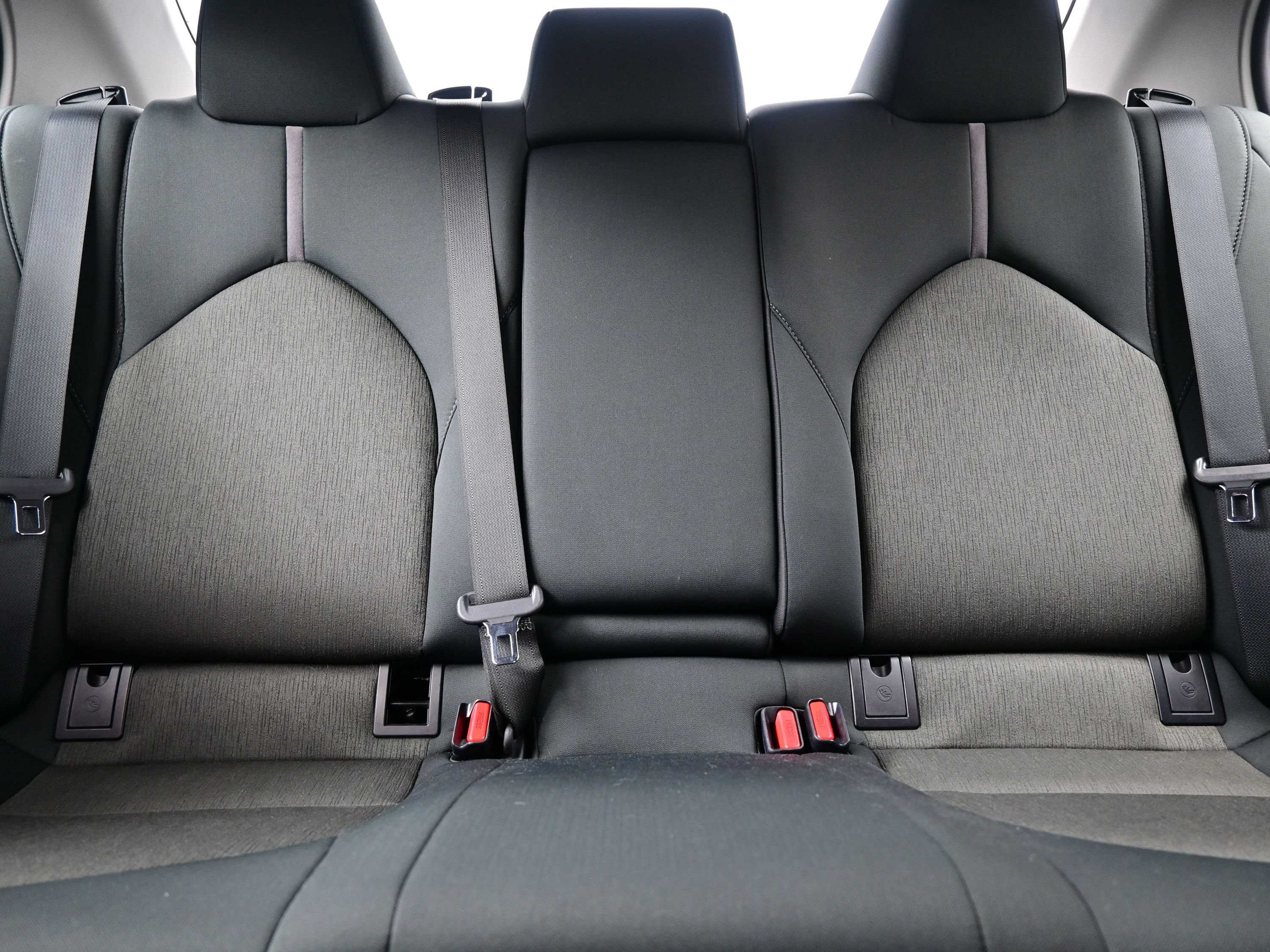 Used 2024 Toyota Camry LE FWD image 16