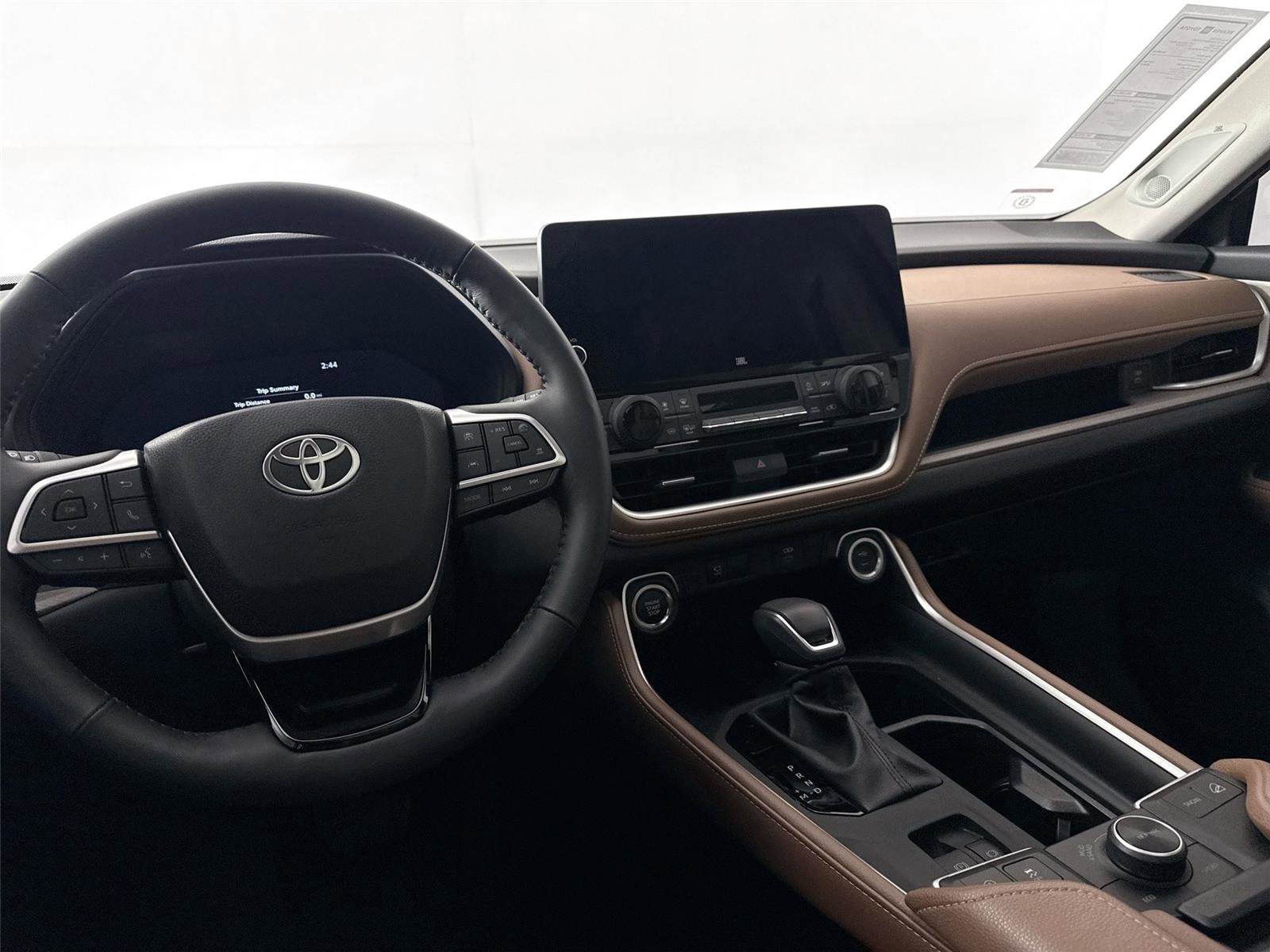 Certified 2026 Toyota Grand Highlander AWD image 33
