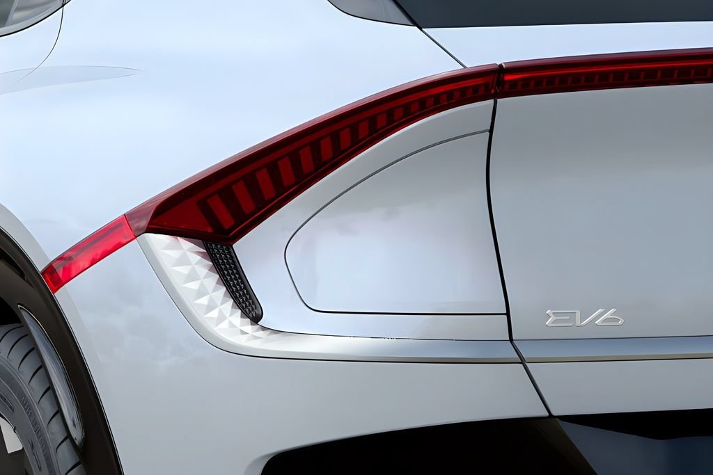 New 2026 Kia EV6 Wind RWD image 13