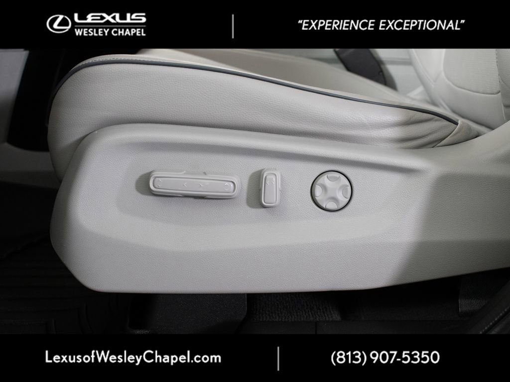 Used 2023 Honda Odyssey Elite image 20