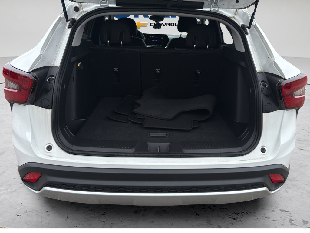 Used 2024 Chevrolet Trax LT FWD image 27