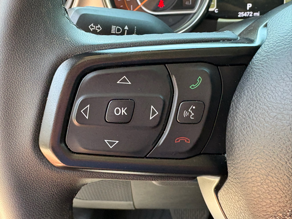 Used 2023 Jeep Gladiator Sport AWD/4WD image 13