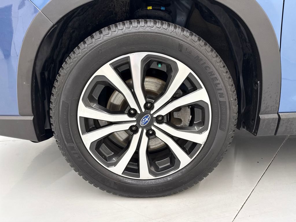 Used 2020 Subaru Forester Limited w/ Popular Package #3 image 9