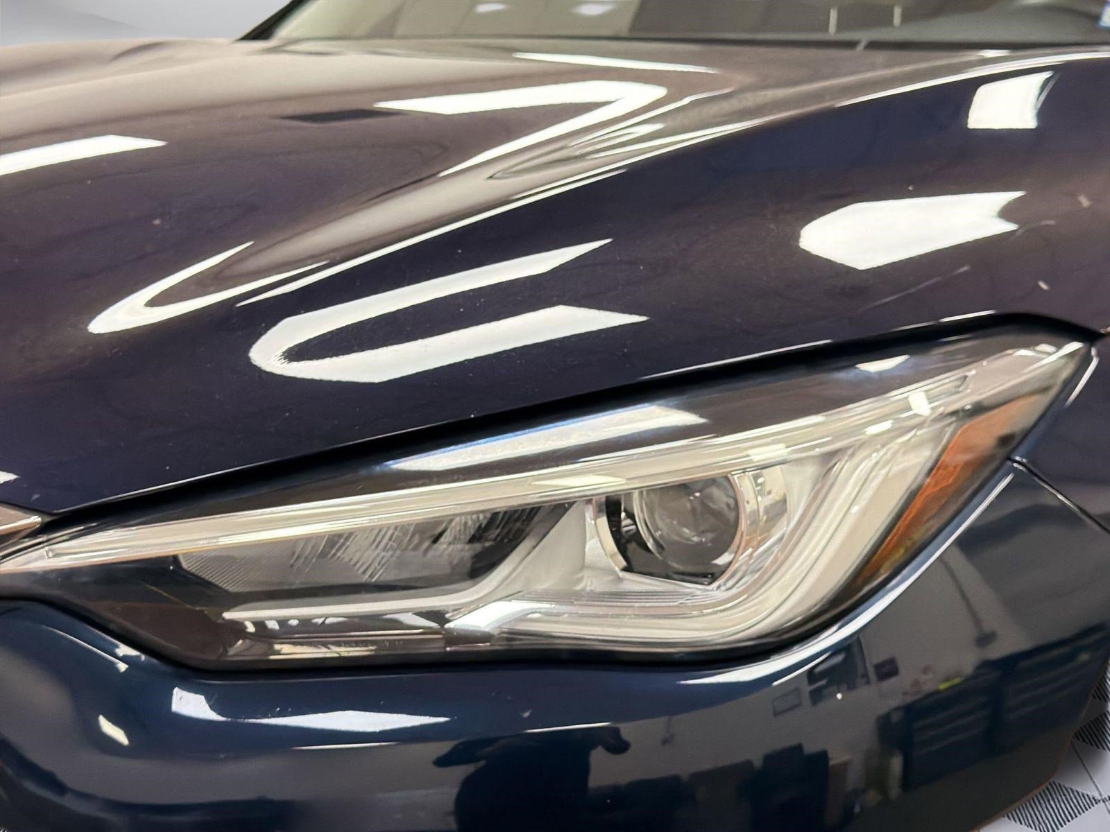 Used 2020 INFINITI QX50 Luxe w/ Cargo Package AWD/4WD image 8