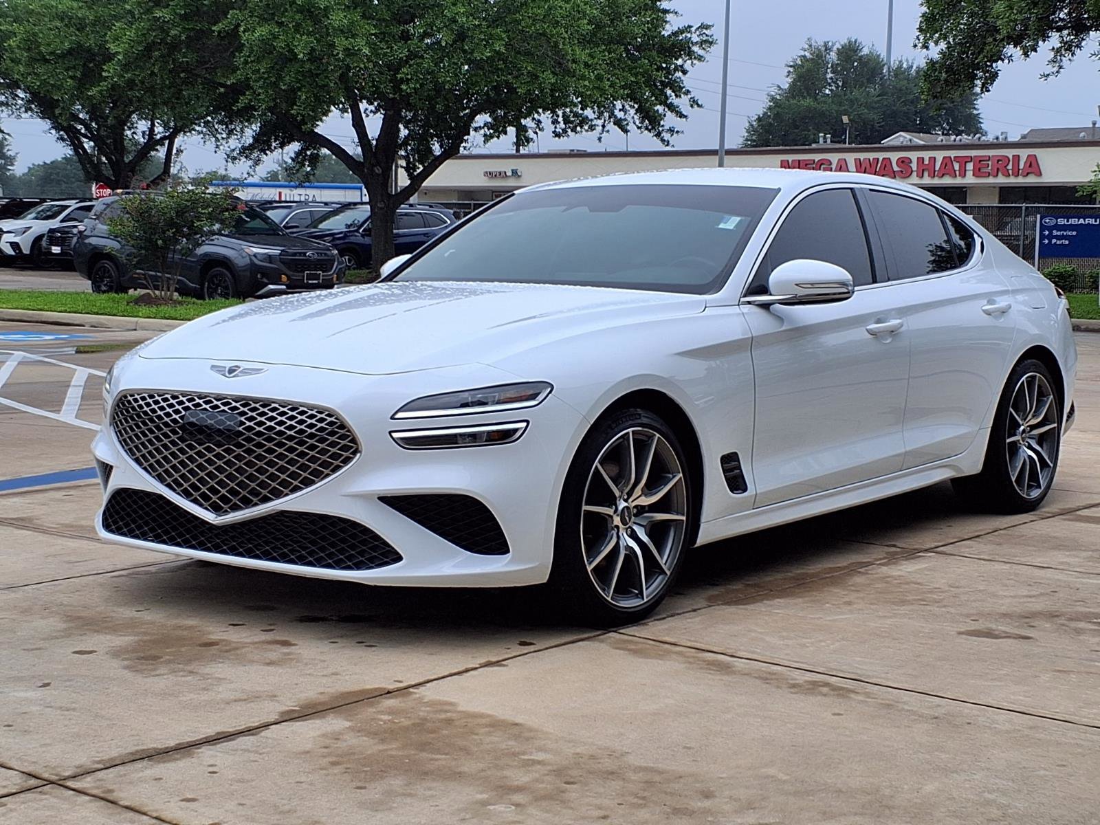 Used 2023 Genesis G70 2.0T RWD image 21