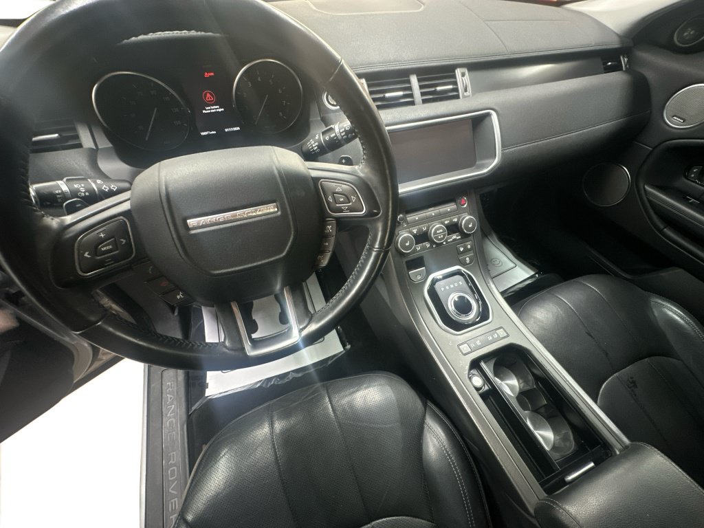 Used 2018 Land Rover Range Rover Evoque SE Premium AWD/4WD image 31