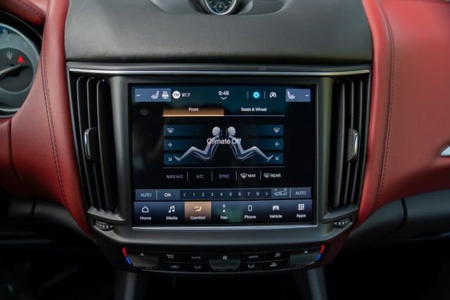 Used 2022 Maserati Levante GT AWD/4WD image 38