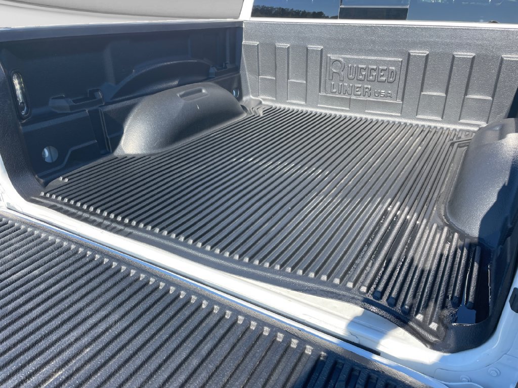 Used 2026 RAM 1500 Laramie AWD/4WD image 15