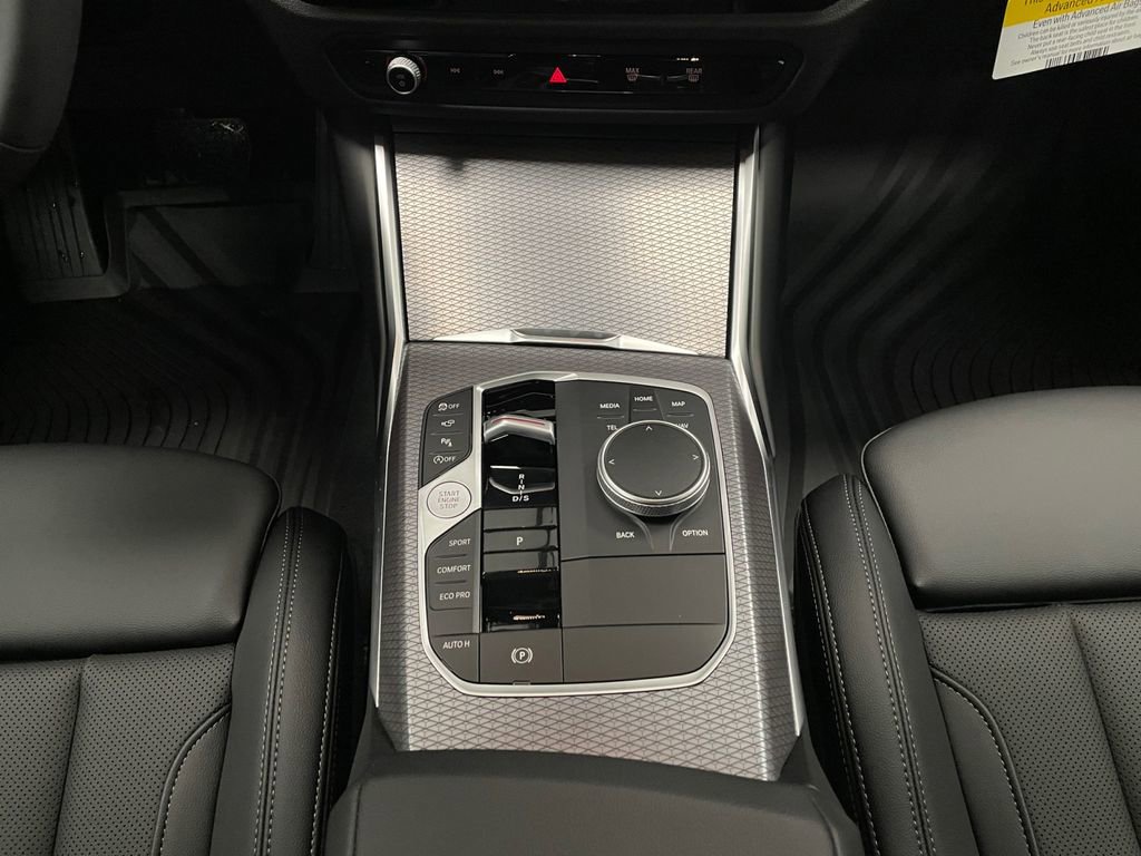 New 2026 BMW 330i xDrive Sedan w/ Premium Package AWD/4WD image 9