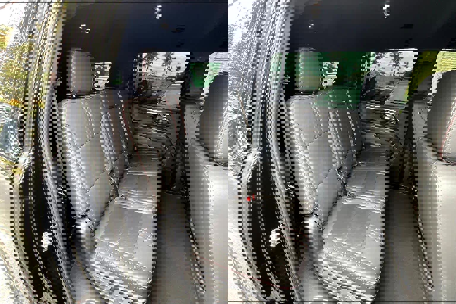 Certified 2025 Chevrolet Suburban RST image 26