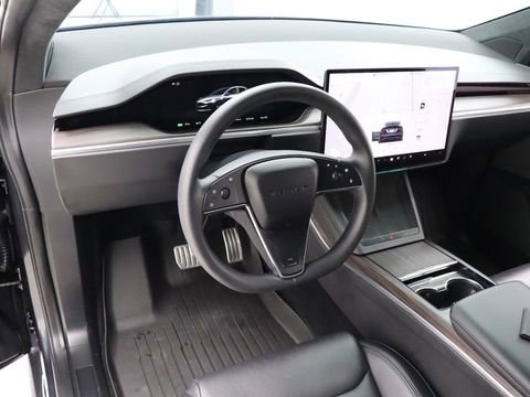 Used 2024 Tesla Model X image 14
