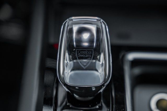 New 2026 Volvo XC60 B5 Plus w/ Protection Package Premier image 26
