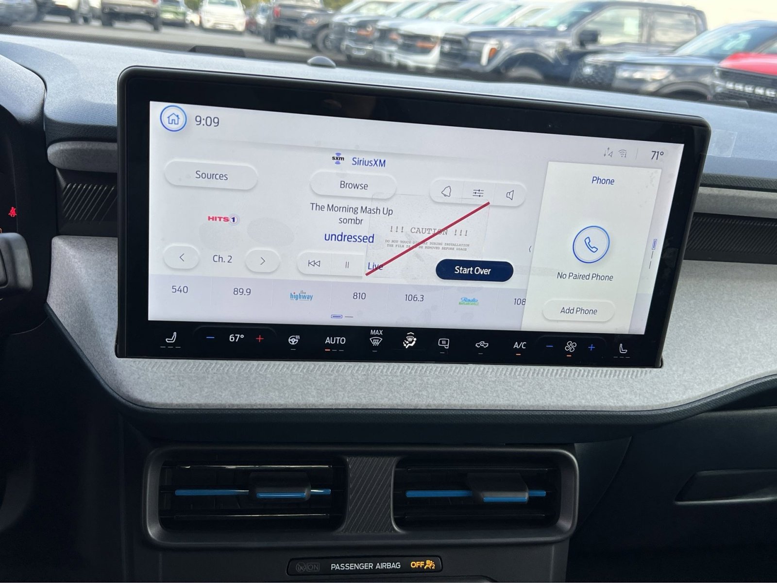 New 2025 Ford Maverick XLT w/ XLT Luxury Package image 18