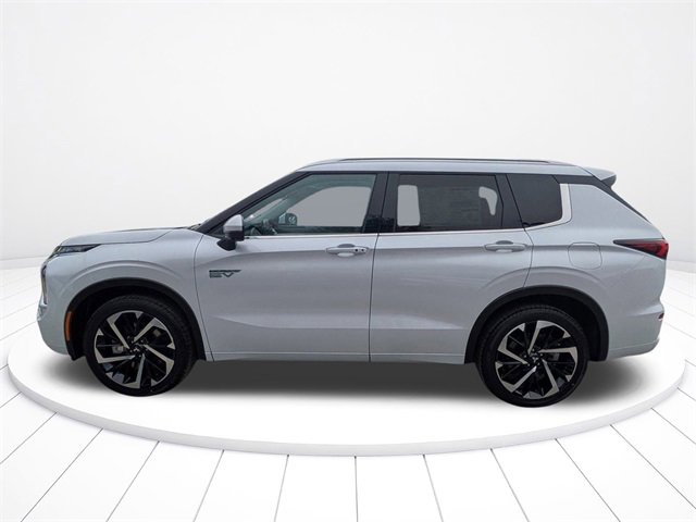 New 2025 Mitsubishi Outlander SEL image 7