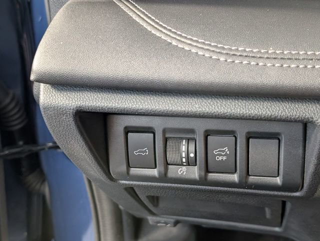 Used 2021 Subaru Outback Limited image 27
