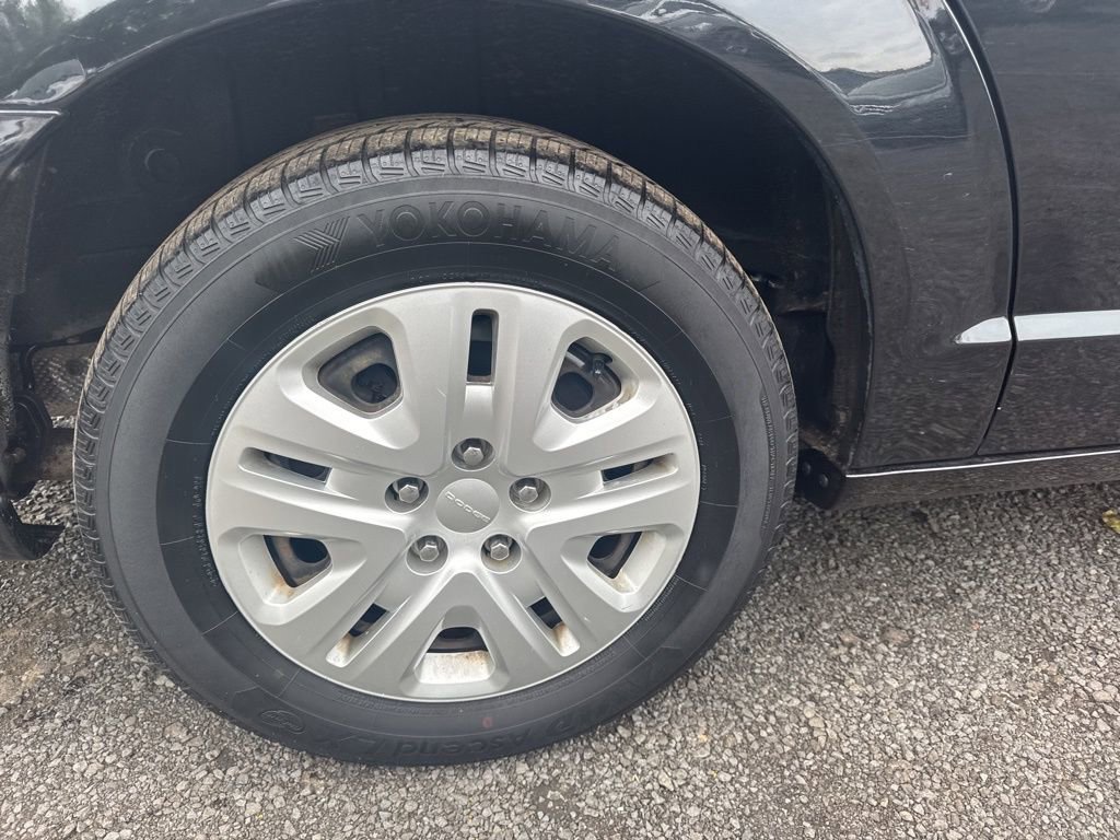 Used 2019 Dodge Grand Caravan SE image 24