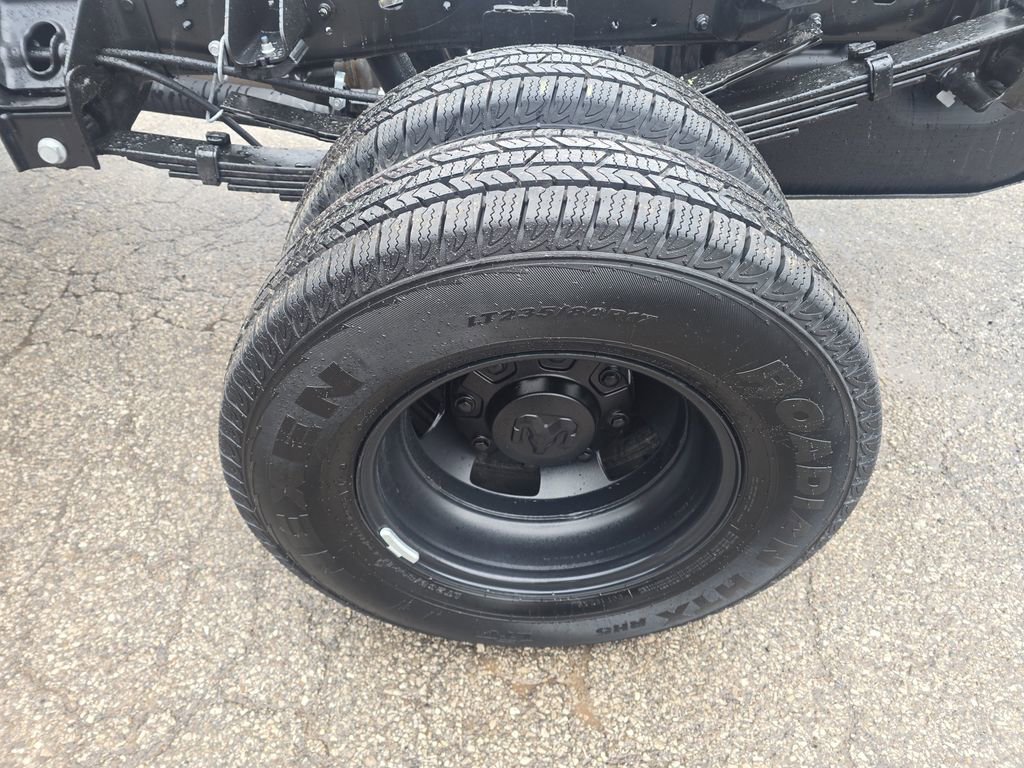 New 2026 RAM 3500 Tradesman image 28