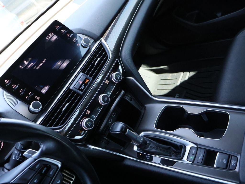 Certified 2022 Honda Accord Sport image 18