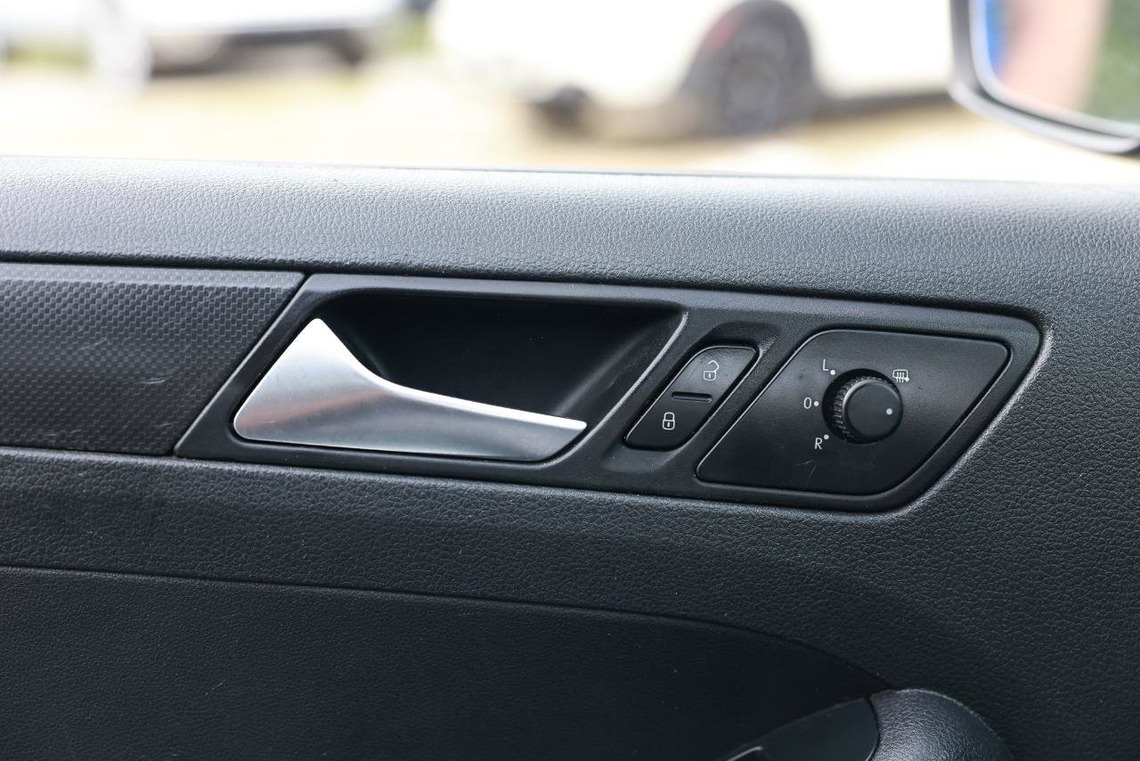 Used 2012 Volkswagen Jetta S FWD image 36