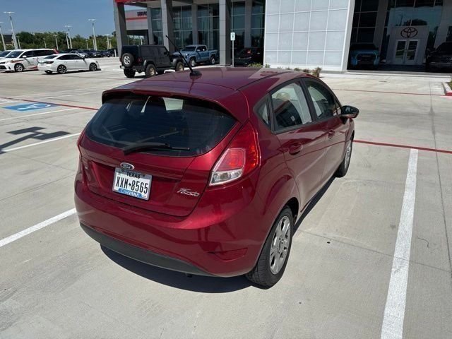 Used 2014 Ford Fiesta SE w/ Comfort Package FWD image 8