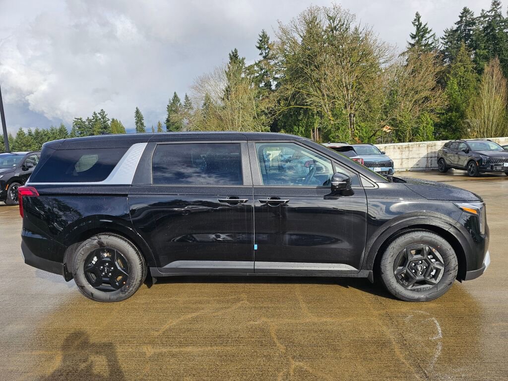New 2026 Kia Carnival image 4