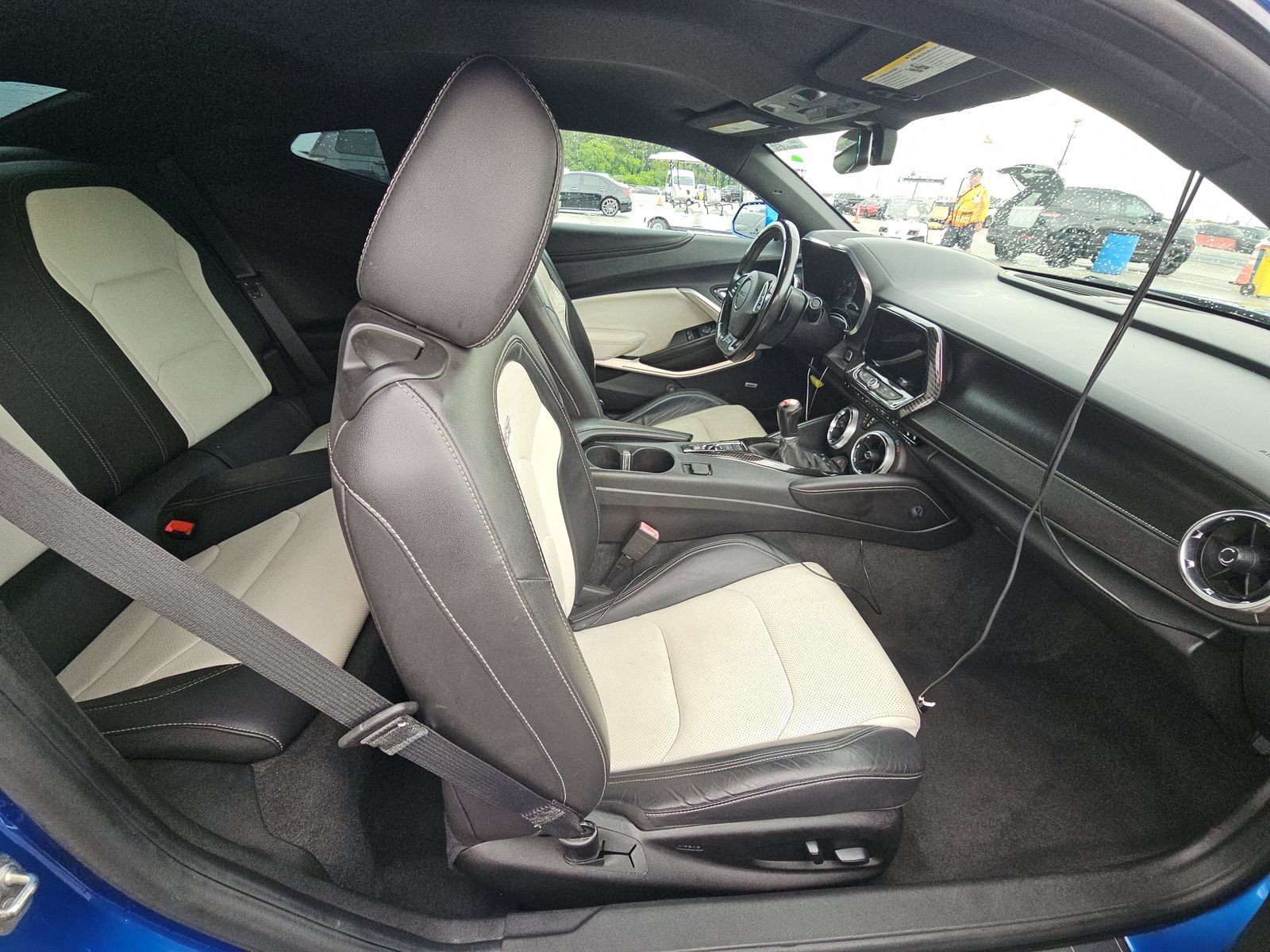 Used 2018 Chevrolet Camaro SS RWD image 10