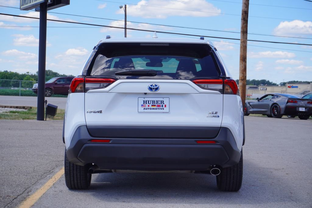 Used 2023 Toyota RAV4 XLE image 6