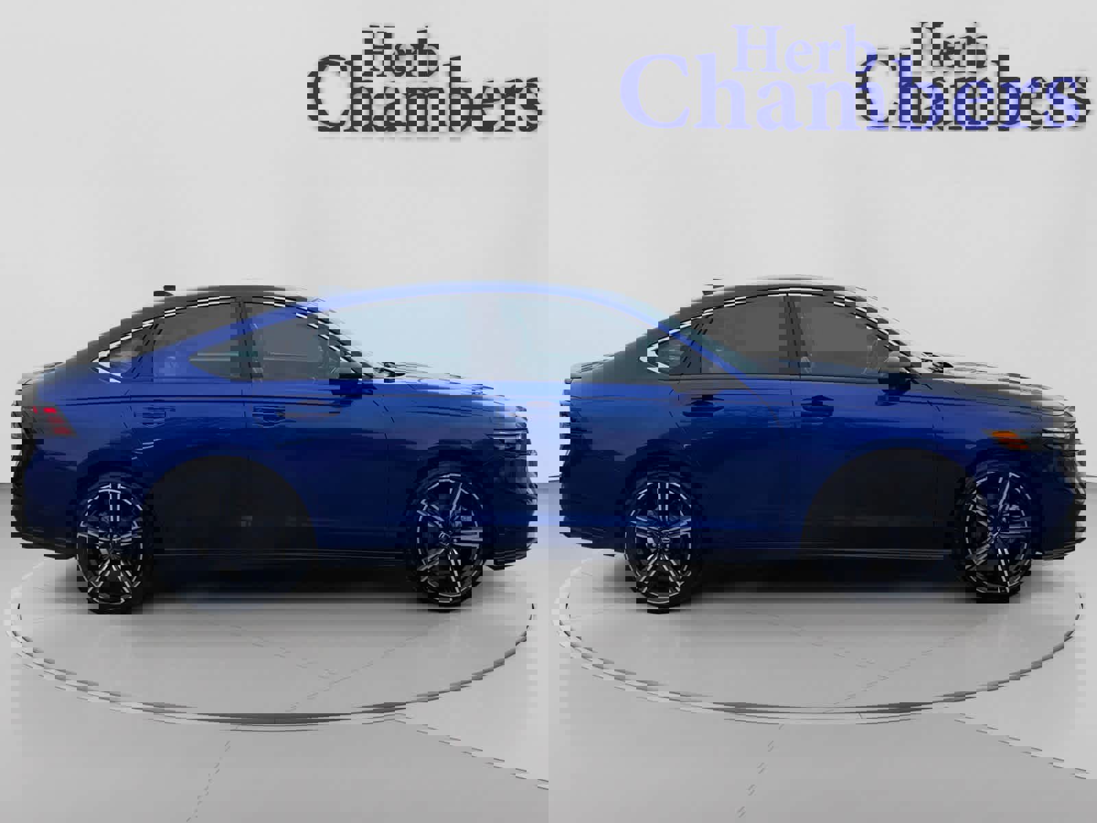 Used 2023 Honda Accord Sport image 11