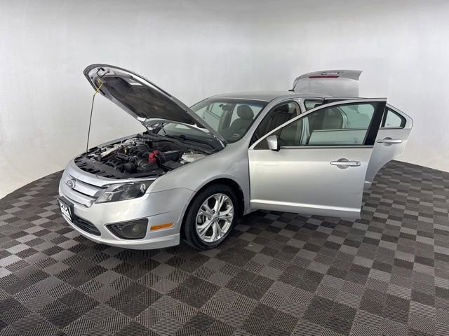 Used 2012 Ford Fusion SE FWD image 12