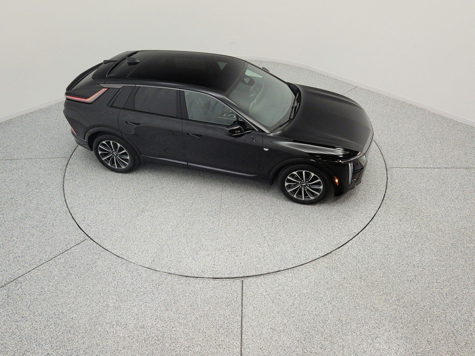 Used 2024 Cadillac Lyriq Sport RWD image 12