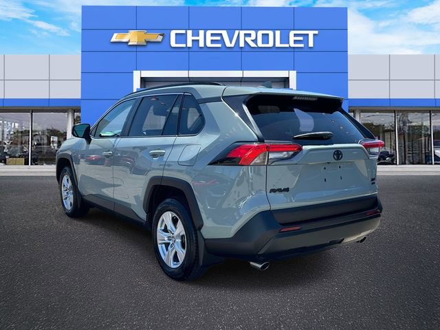 Used 2020 Toyota RAV4 XLE w/ All Weather Liner Package AWD/4WD image 6